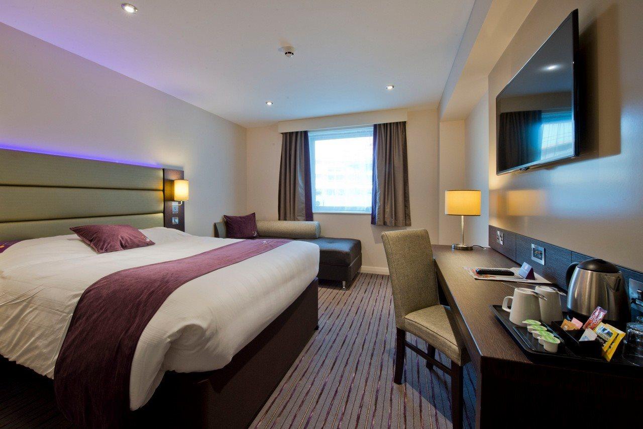 PREMIER INN PREMIER INN CHELTENHAM TOWN CENTRE | ⋆⋆⋆ | UNITED KINGDOM ...